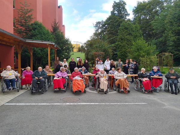 Sportovní den v DD Nové Zákupy