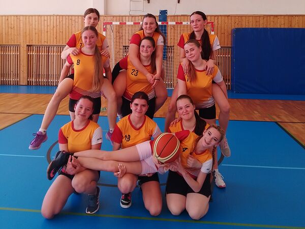Turnaj v basketbalu dívek